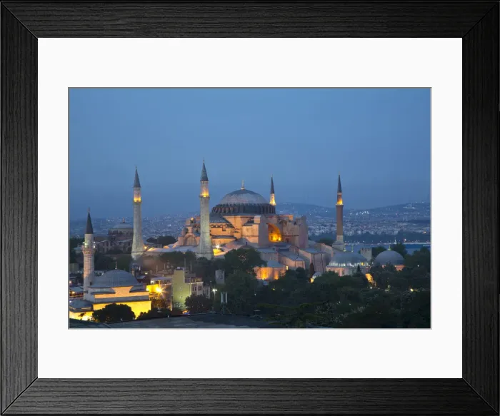 Framed Print : DDE-90025625 Framed Print : DDE-90025625