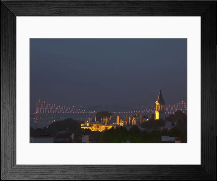 Framed Print : DDE-90025626 Framed Print : DDE-90025626