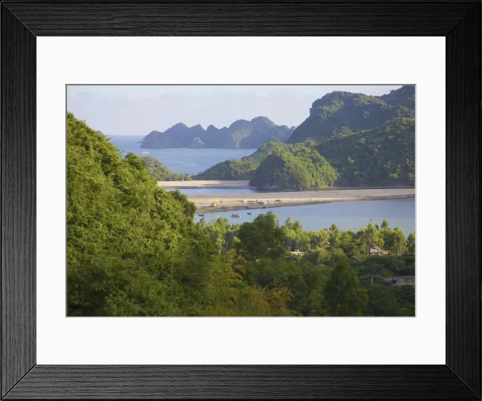 Framed Print : DDE-90025650 Framed Print : DDE-90025650