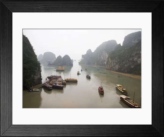 Framed Print : DDE-90025679 Framed Print : DDE-90025679