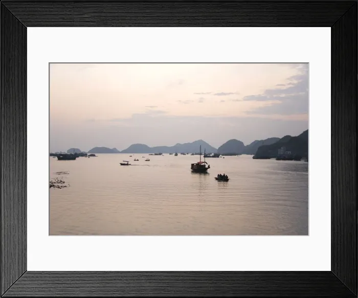 Framed Print : DDE-90025689 Framed Print : DDE-90025689