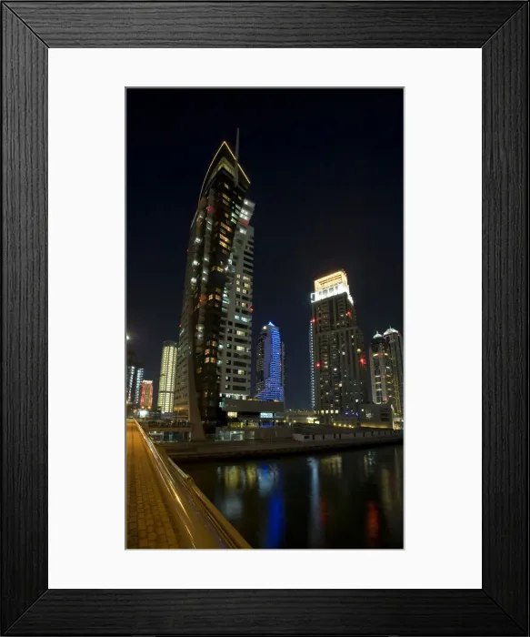 Framed Print : DDE-90025760 Framed Print : DDE-90025760