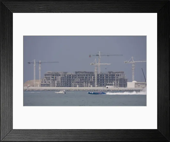 Framed Print : DDE-90025758 Framed Print : DDE-90025758