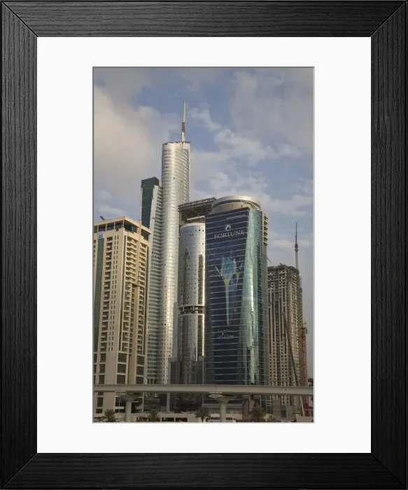 Framed Print : DDE-90025763 Framed Print : DDE-90025763