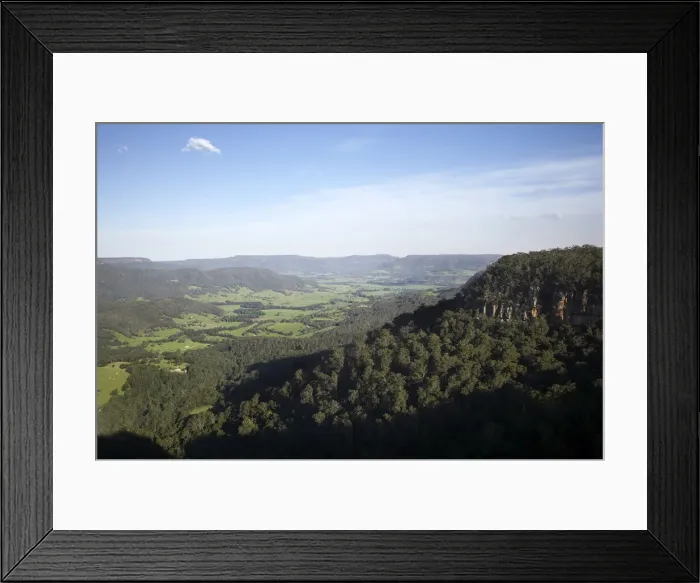 Framed Print : DDE-90025873 Framed Print : DDE-90025873