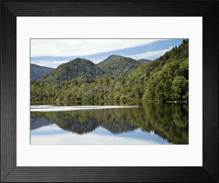 Framed Print : DDE-90025932