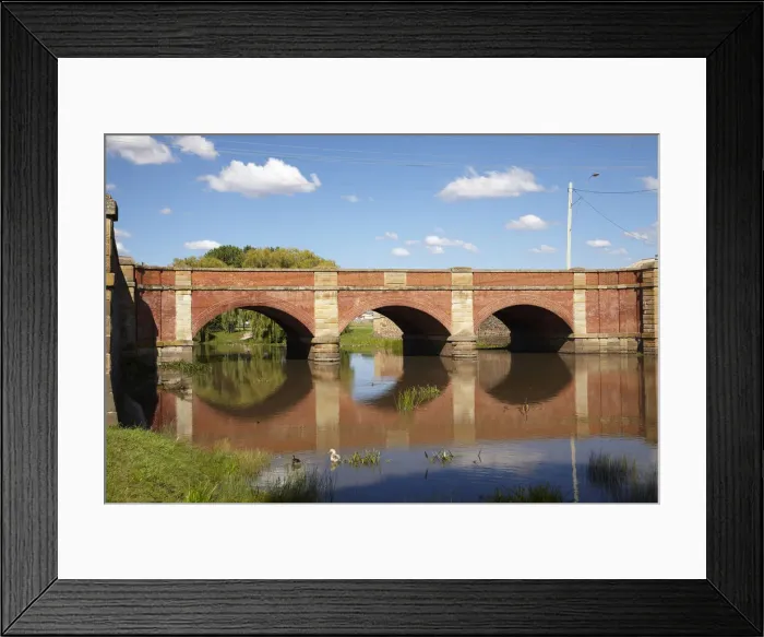 Framed Print : DDE-90025947 Framed Print : DDE-90025947