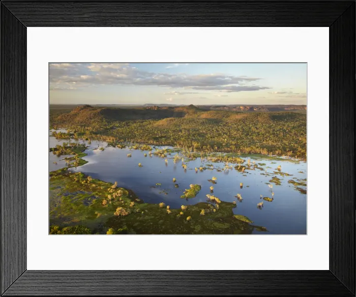 Framed Print : DDE-90026011 Framed Print : DDE-90026011