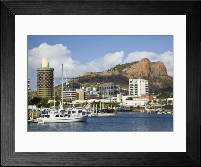 Framed Print : DDE-90026279 Framed Print : DDE-90026279