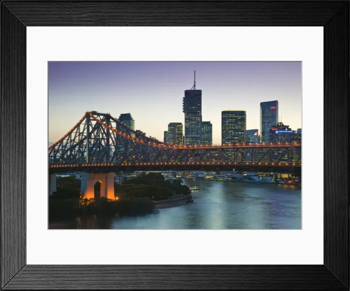 Framed Print : DDE-90026306 Framed Print : DDE-90026306