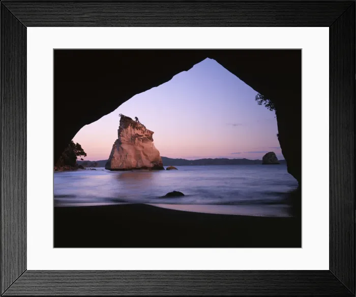 Framed Print : DDE-90026338 Framed Print : DDE-90026338