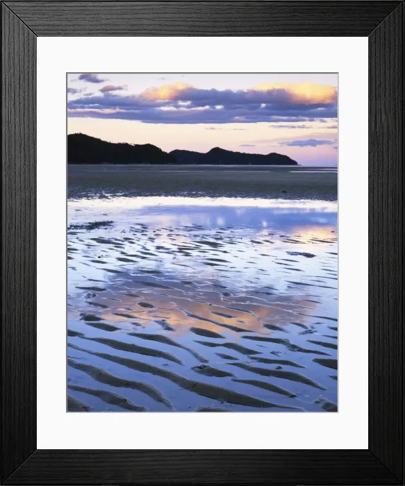 Framed Print : DDE-90026340 Framed Print : DDE-90026340