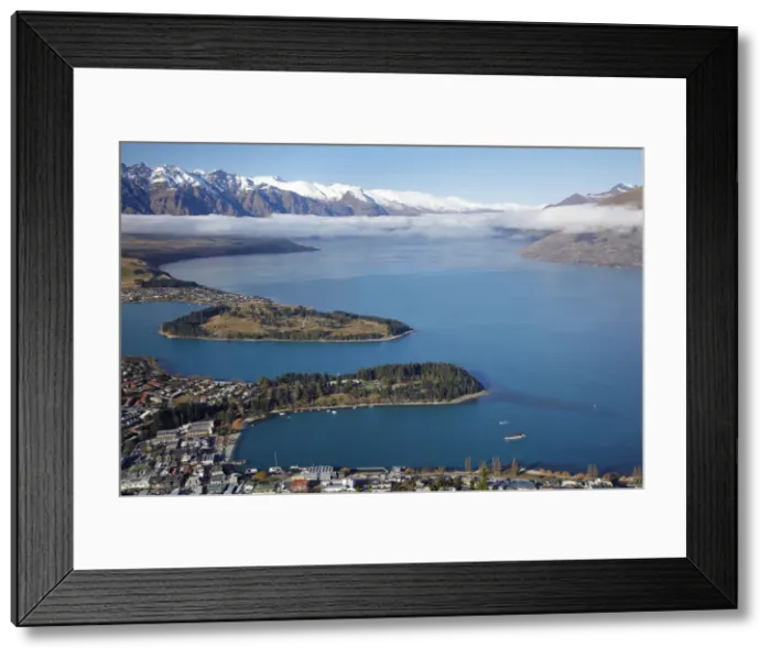 Framed Print : DDE-90026458 Framed Print : DDE-90026458