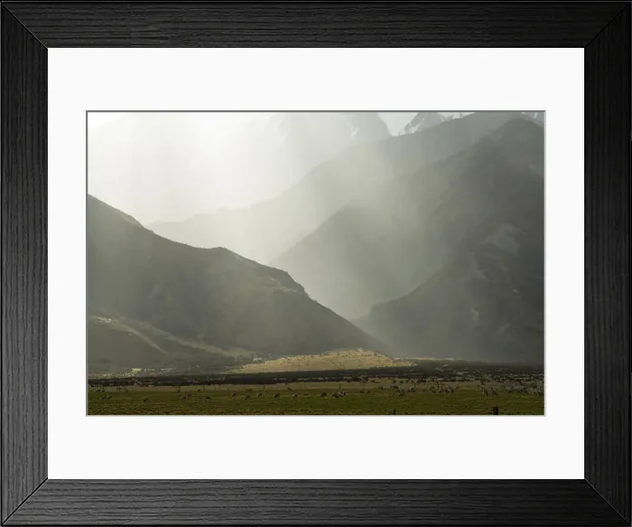 Framed Print : DDE-90026618