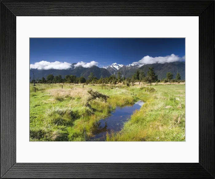Framed Print : DDE-90026746 Framed Print : DDE-90026746