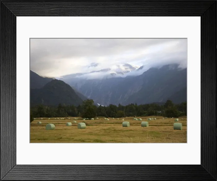 Framed Print : DDE-90026766 Framed Print : DDE-90026766
