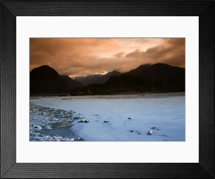 Framed Print : DDE-90026768 Framed Print : DDE-90026768