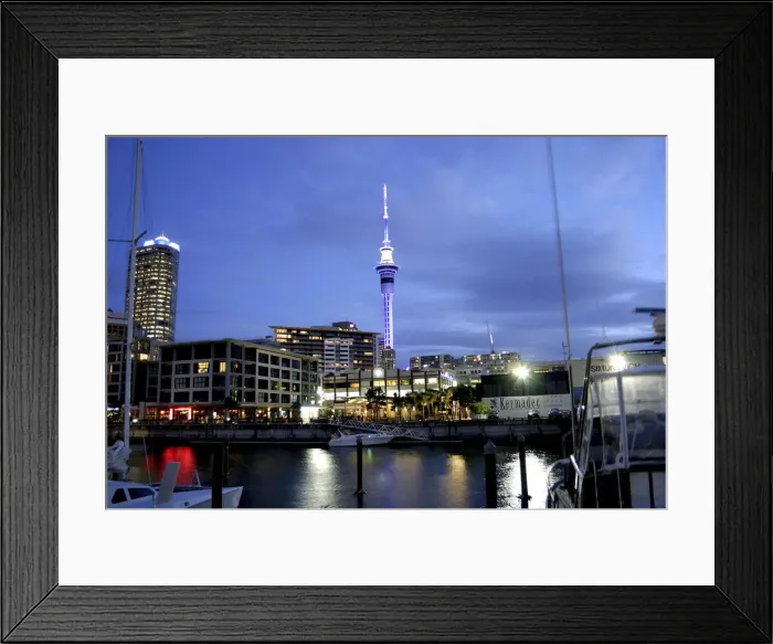 Framed Print : DDE-90026775 Framed Print : DDE-90026775