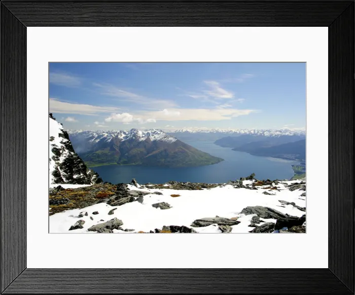 Framed Print : DDE-90026793 Framed Print : DDE-90026793