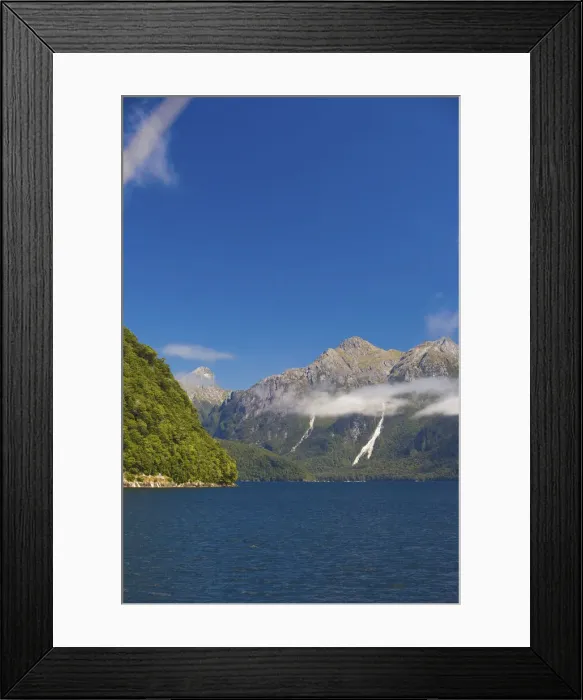 Framed Print : DDE-90026822 Framed Print : DDE-90026822