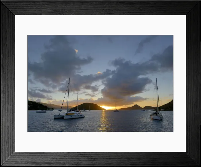 Framed Print : DDE-90027111 Framed Print : DDE-90027111