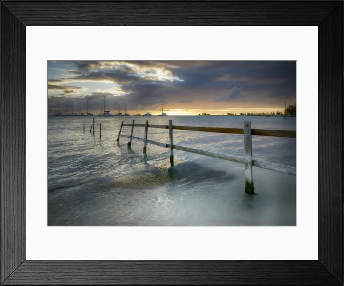Framed Print : DDE-90027131 Framed Print : DDE-90027131