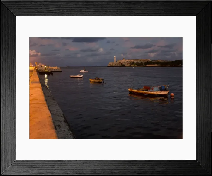 Framed Print : DDE-90027156 Framed Print : DDE-90027156