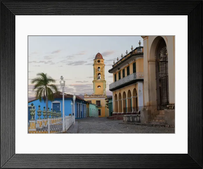 Framed Print : DDE-90027187 Framed Print : DDE-90027187