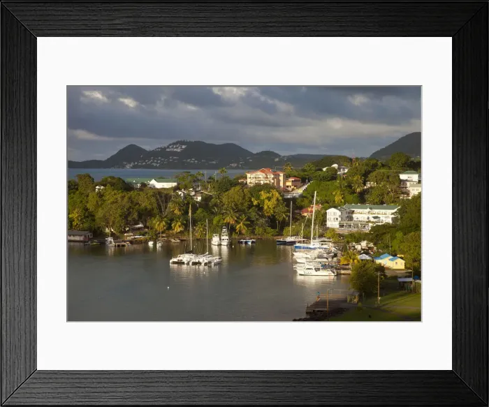 Framed Print : DDE-90027336 Framed Print : DDE-90027336