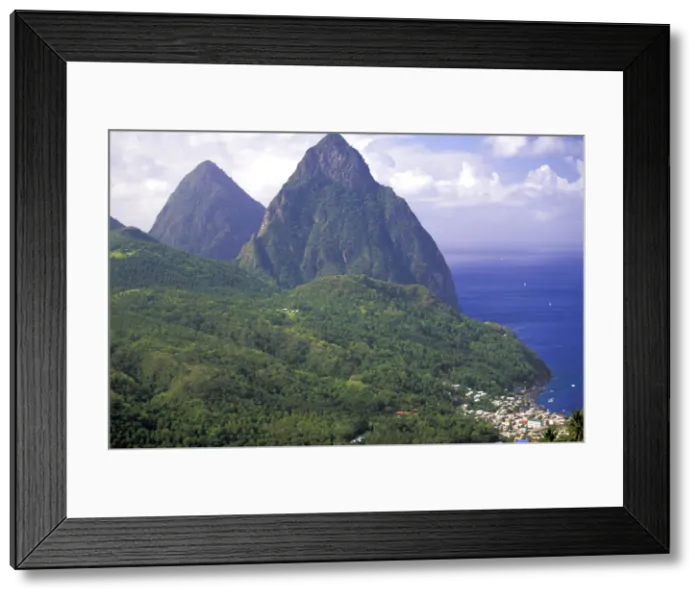 Framed Print : DDE-90027339 Framed Print : DDE-90027339