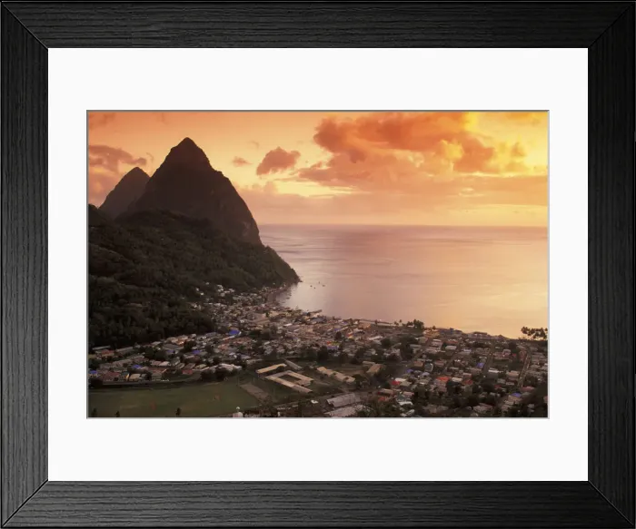 Framed Print : DDE-90027345 Framed Print : DDE-90027345