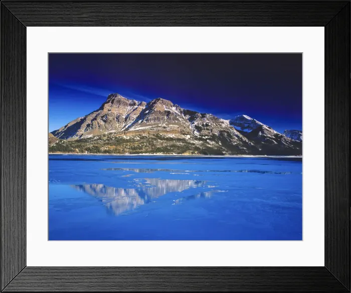 Framed Print : DDE-90027624 Framed Print : DDE-90027624