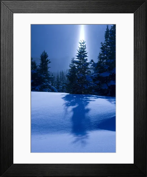 Framed Print : DDE-90027752