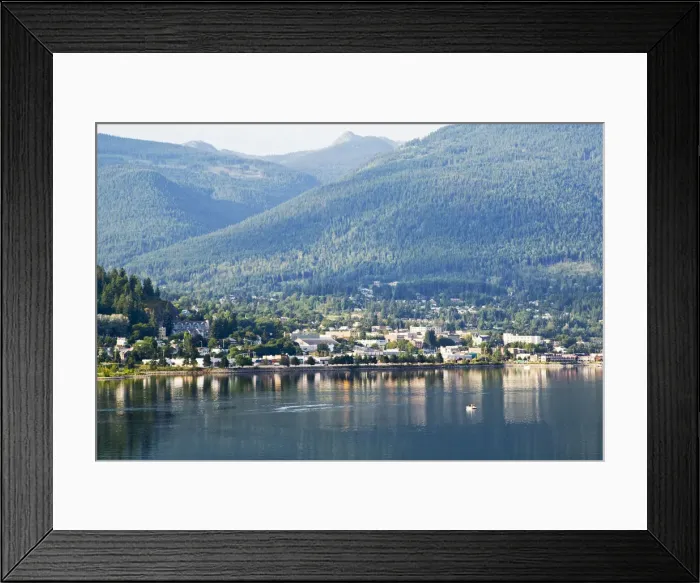Framed Print : DDE-90027775 Framed Print : DDE-90027775