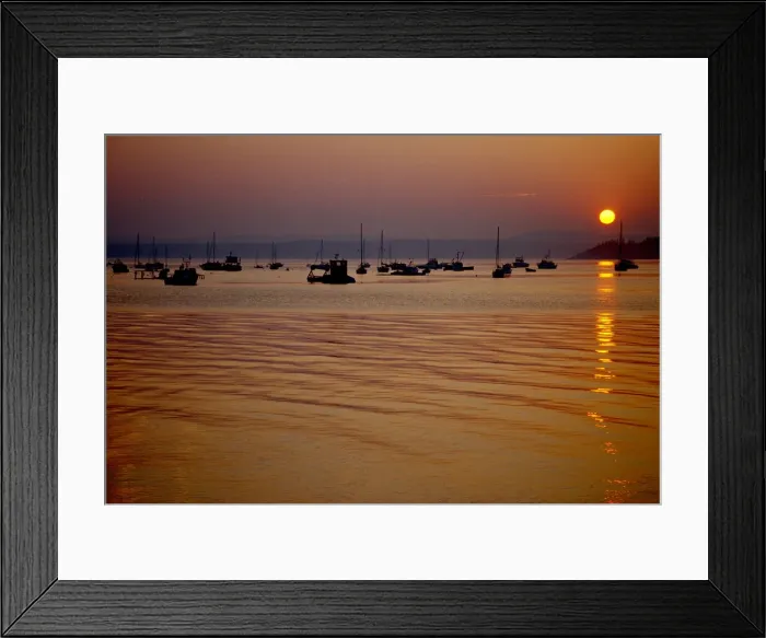 Framed Print : DDE-90028332 Framed Print : DDE-90028332