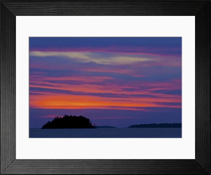 Framed Print : DDE-90028418 Framed Print : DDE-90028418