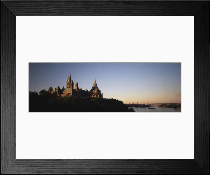 Framed Print : DDE-90028487 Framed Print : DDE-90028487