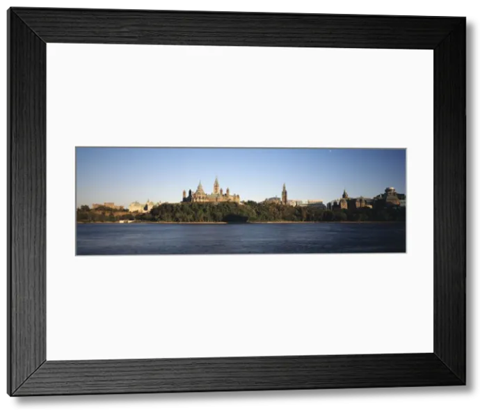 Framed Print : DDE-90028566 Framed Print : DDE-90028566