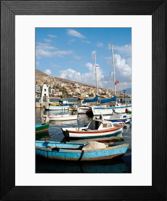 Framed Print : DDE-90028682 Framed Print : DDE-90028682