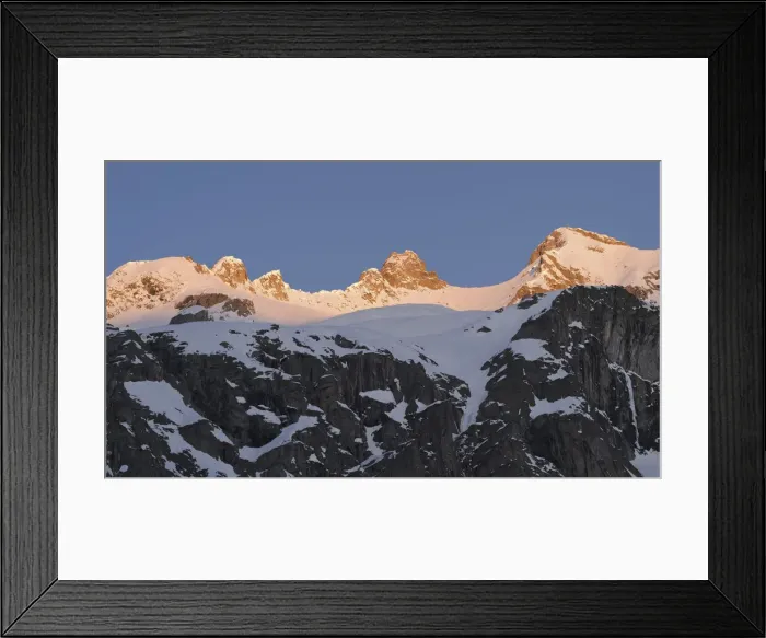 Framed Print : DDE-90028793 Framed Print : DDE-90028793