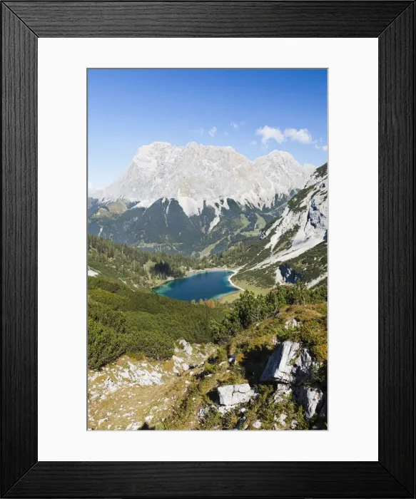 Framed Print : DDE-90028900 Framed Print : DDE-90028900
