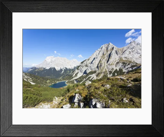 Framed Print : DDE-90028901 Framed Print : DDE-90028901