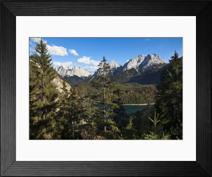 Framed Print : DDE-90028903 Framed Print : DDE-90028903