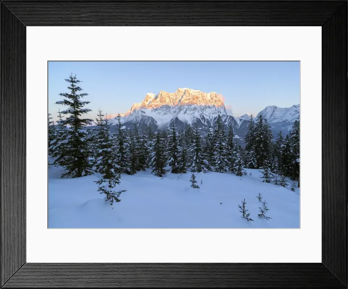 Framed Print : DDE-90028920 Framed Print : DDE-90028920