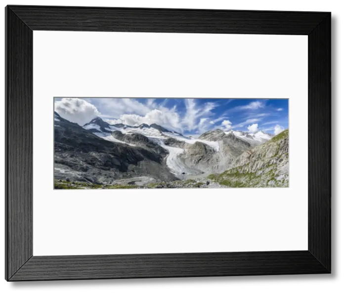 Framed Print : DDE-90028939 Framed Print : DDE-90028939