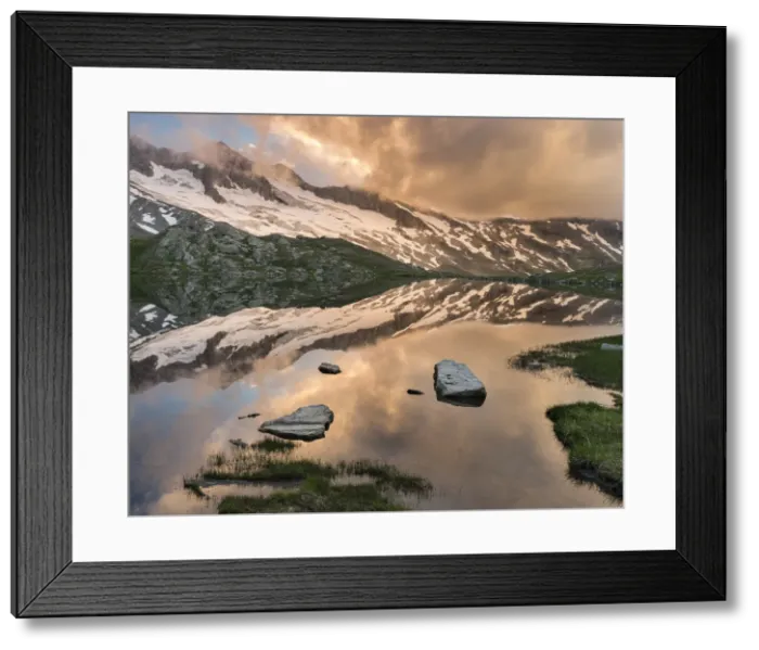 Framed Print : DDE-90028995 Framed Print : DDE-90028995