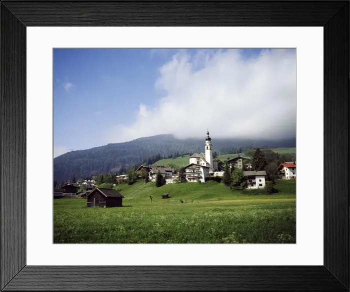 Framed Print : DDE-90029011 Framed Print : DDE-90029011