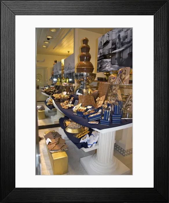 Framed Print : DDE-90029027 Framed Print : DDE-90029027