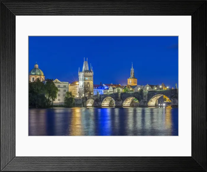 Framed Print : DDE-90029083 Framed Print : DDE-90029083