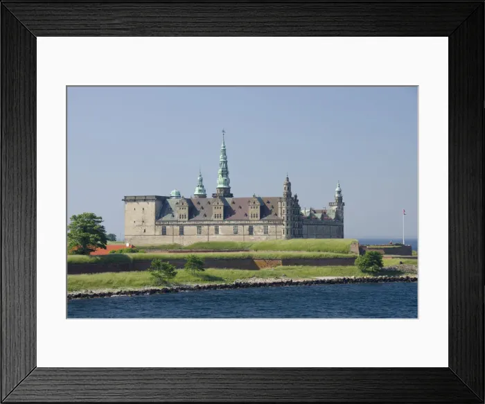 Framed Print : DDE-90029119 Framed Print : DDE-90029119